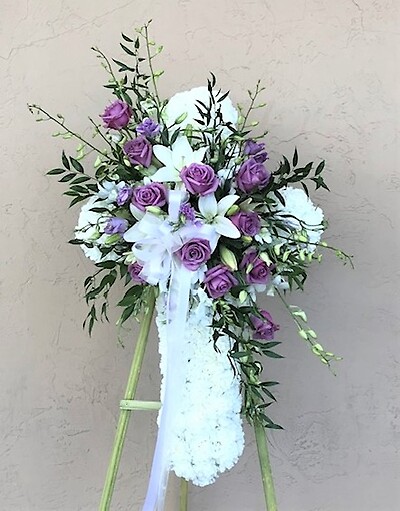 Cross with lavender rose