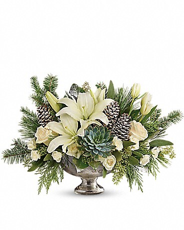 Winter Wilds Centerpiece